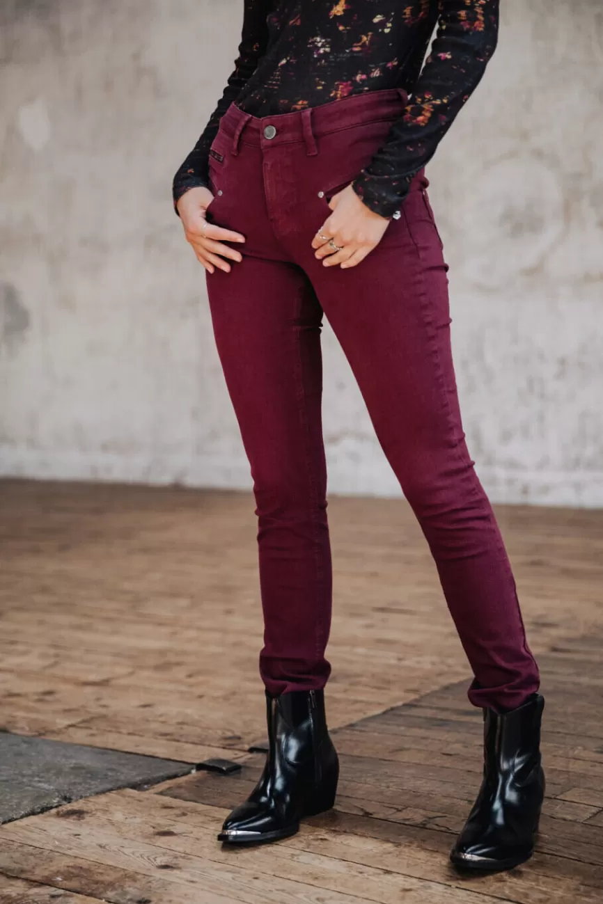 Découvrez le Jean Alexa Taille Haute Femme Freeman T. Porter - Teinture Miracle et Confort Ultime à la Coupe Flatante