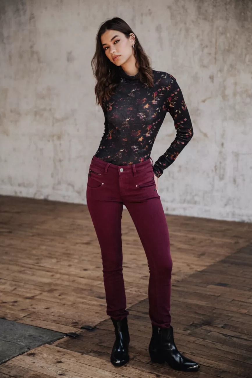 Découvrez le Jean Alexa Taille Haute Femme Freeman T. Porter - Teinture Miracle et Confort Ultime à la Coupe Flatante