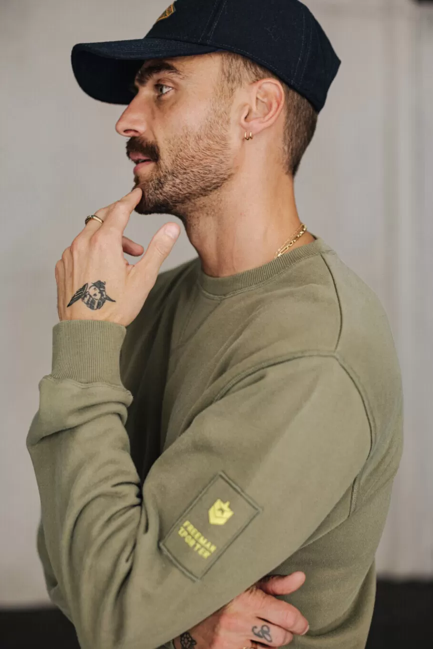 Bâton de Portée Compact Freeman pour Homme - Confort Optimal au Poing