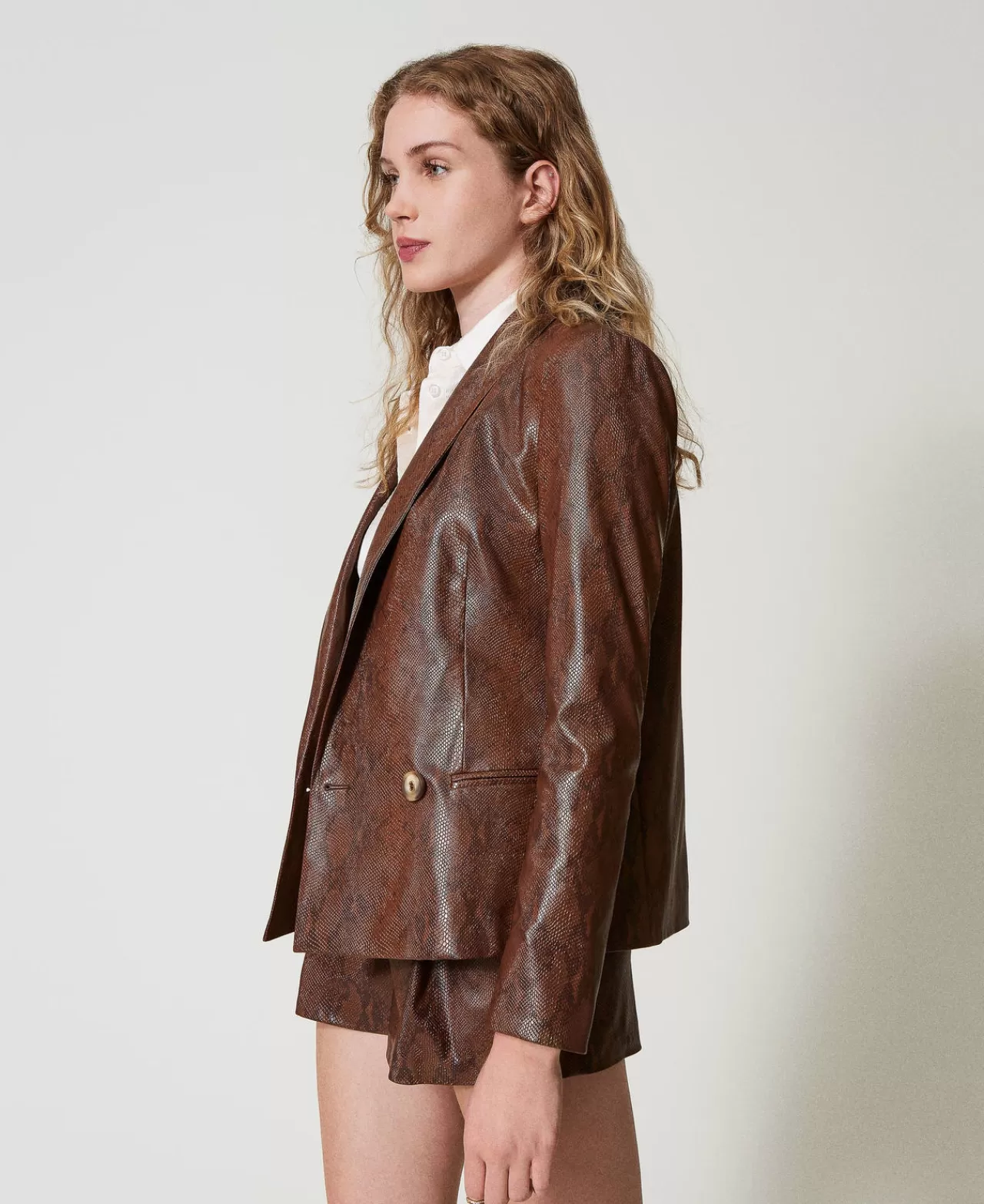 Veste structurée TWINSET Milano en similicuir reptile - Style urbain avec finitions métallisées
