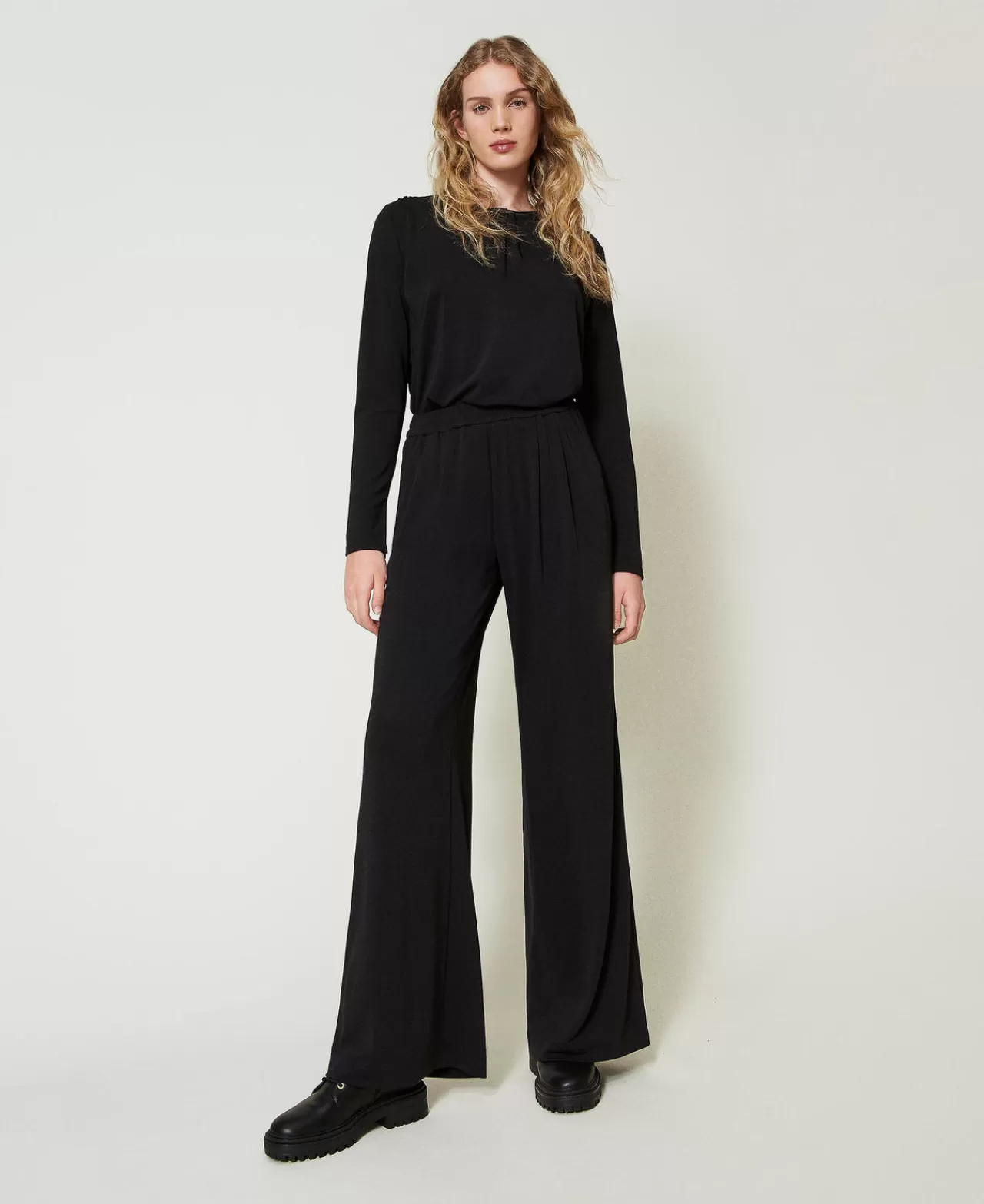 Chemisier Milano TWINSET en crêpe jersey souple avec drapé élégant – Silhouette fluide et intemporelle