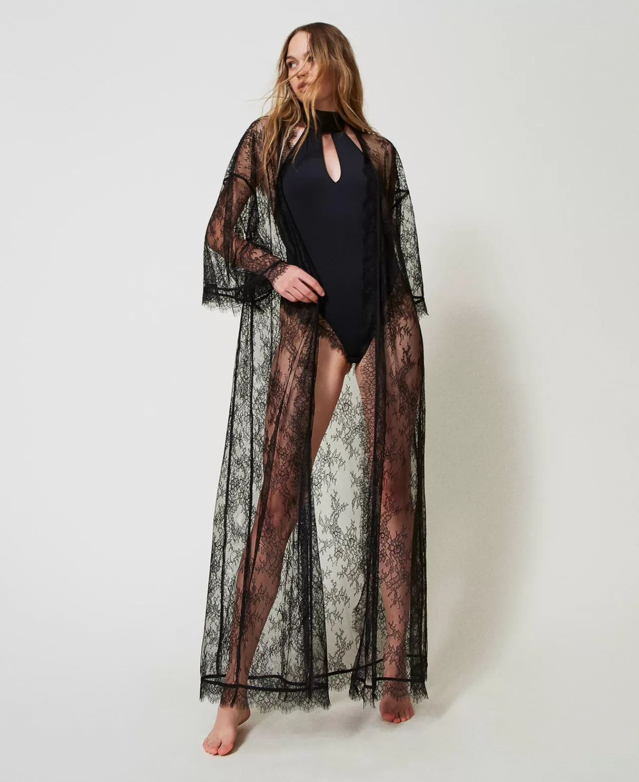 Body Élégant TWINSET Milano en Soie Charmeuse et Dentelle Artisanale