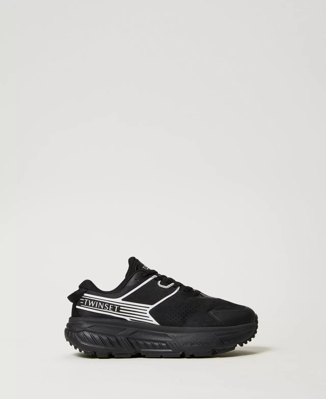 TWINSET Milano - Sneakers Fessura Élégantes avec Bandes Contrastées et Logo Distinctif