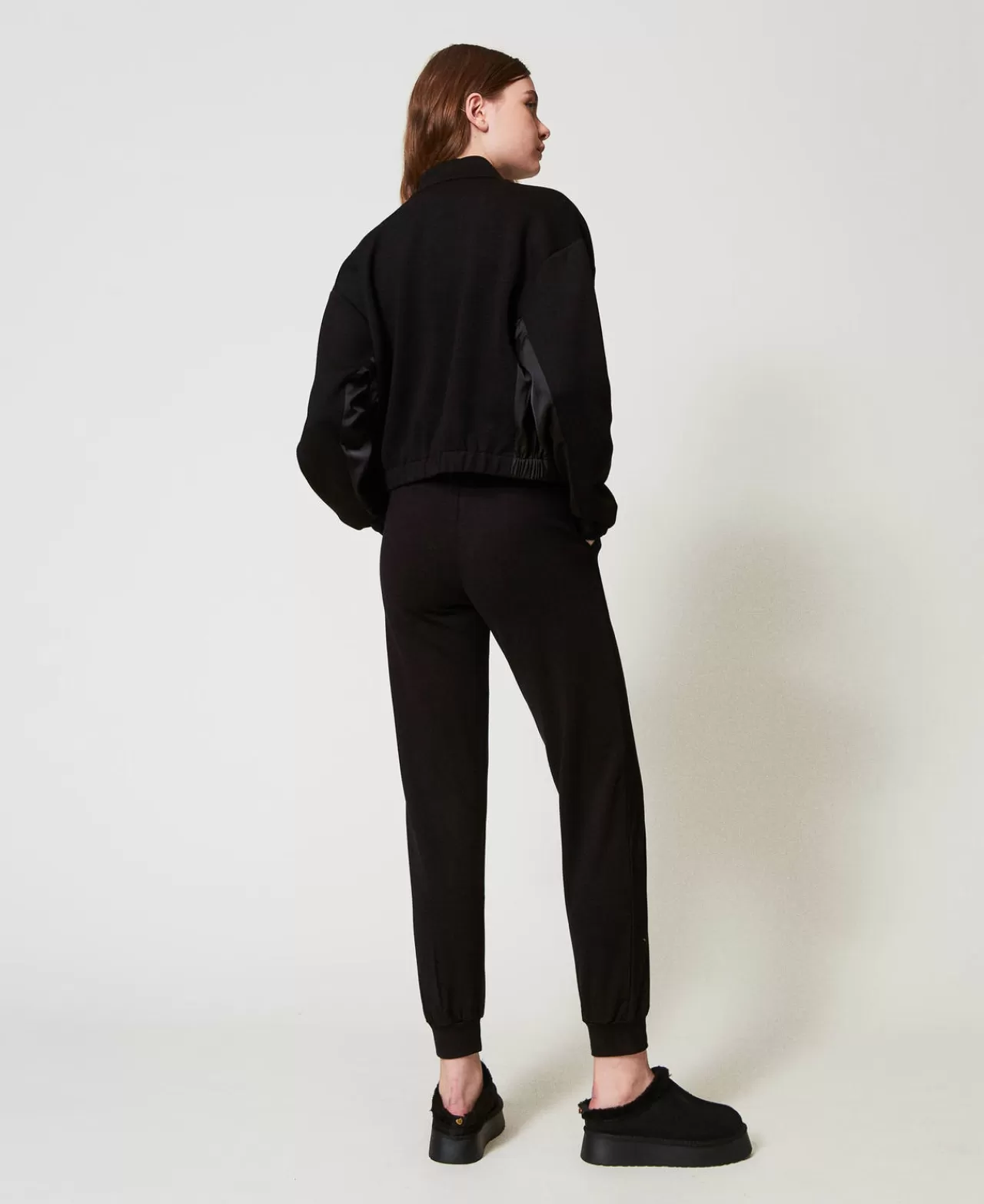 Pantalon Jogging Élégant TWINSET Milano avec Poches Fonctionnelles - Style Urbain Confortable