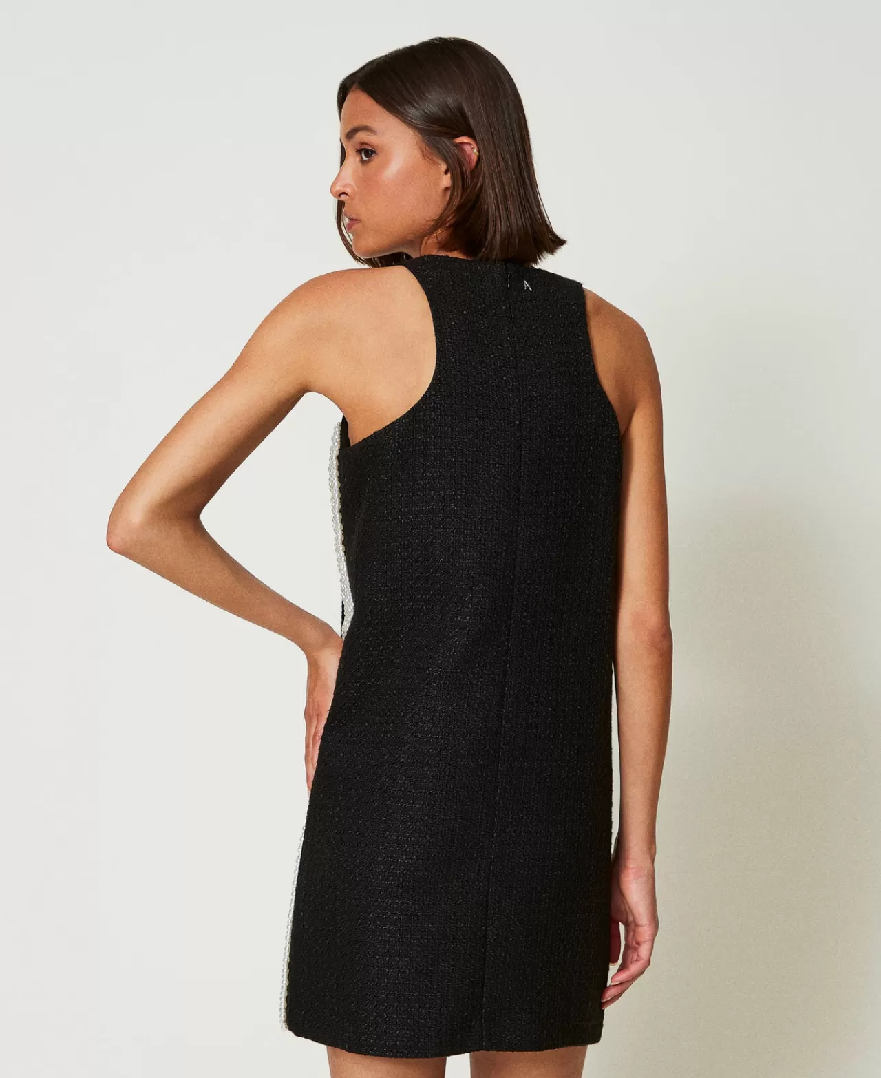 TWINSET Milano - Robe d'été en tissu texturé avec broderies de perles nacrées