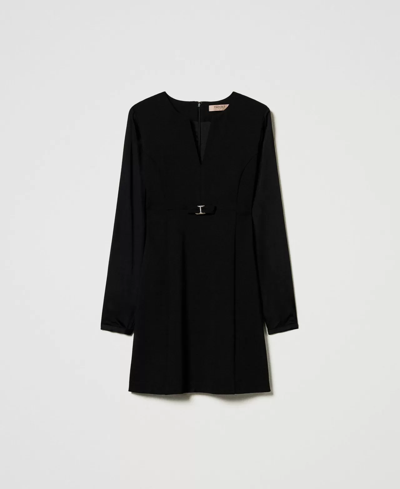 Robe courte TWINSET Milano à nœud raffiné et motif T ovale - Élégance printanière en soie matelassée
