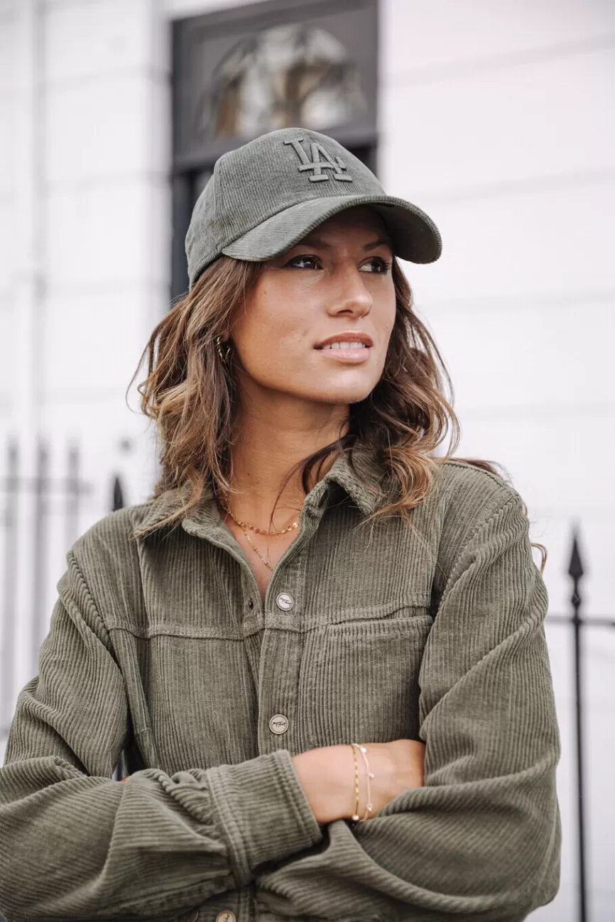 Escarpins Élégants Freeman T. Porter - Lesly Veluto à Talon Compensé pour un Look Raffiné | Style Urbain Intemporel