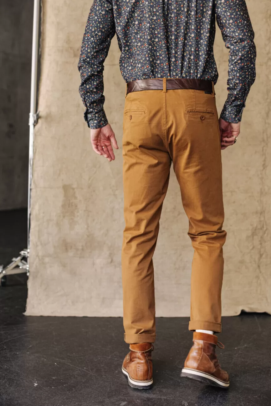 Élégantes chaussures homme Freeman Timber Porter - Modèle Mathis Bonito en cuir souple, semelles ergonomiques pour style décontracté ou cérémoniel. Collection printemps-été disponible en finition mat & brillant.