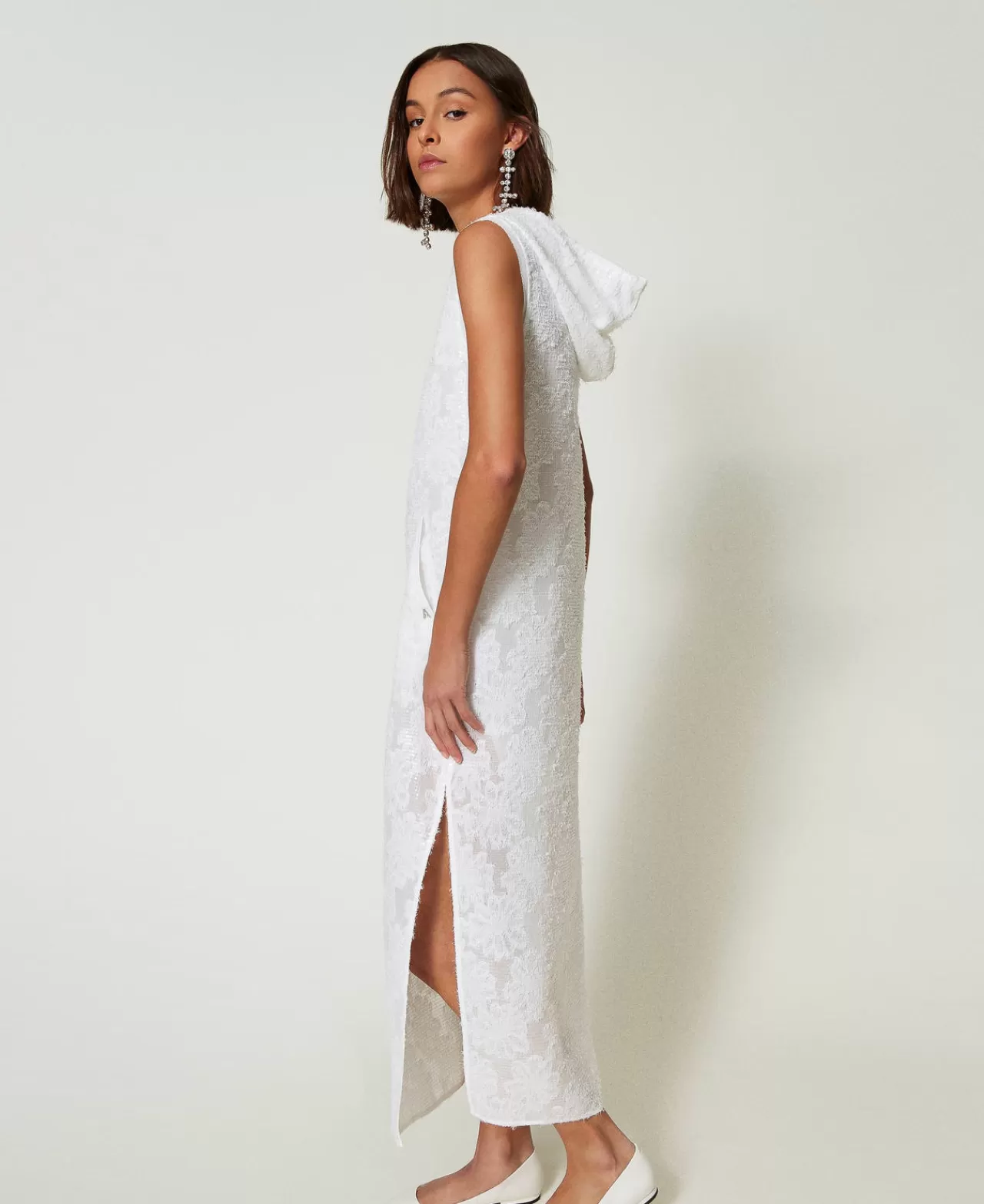 Robe Longue Élégante TWINSET Milano - Paillettes Intégrales pour une Nuit Scintillante