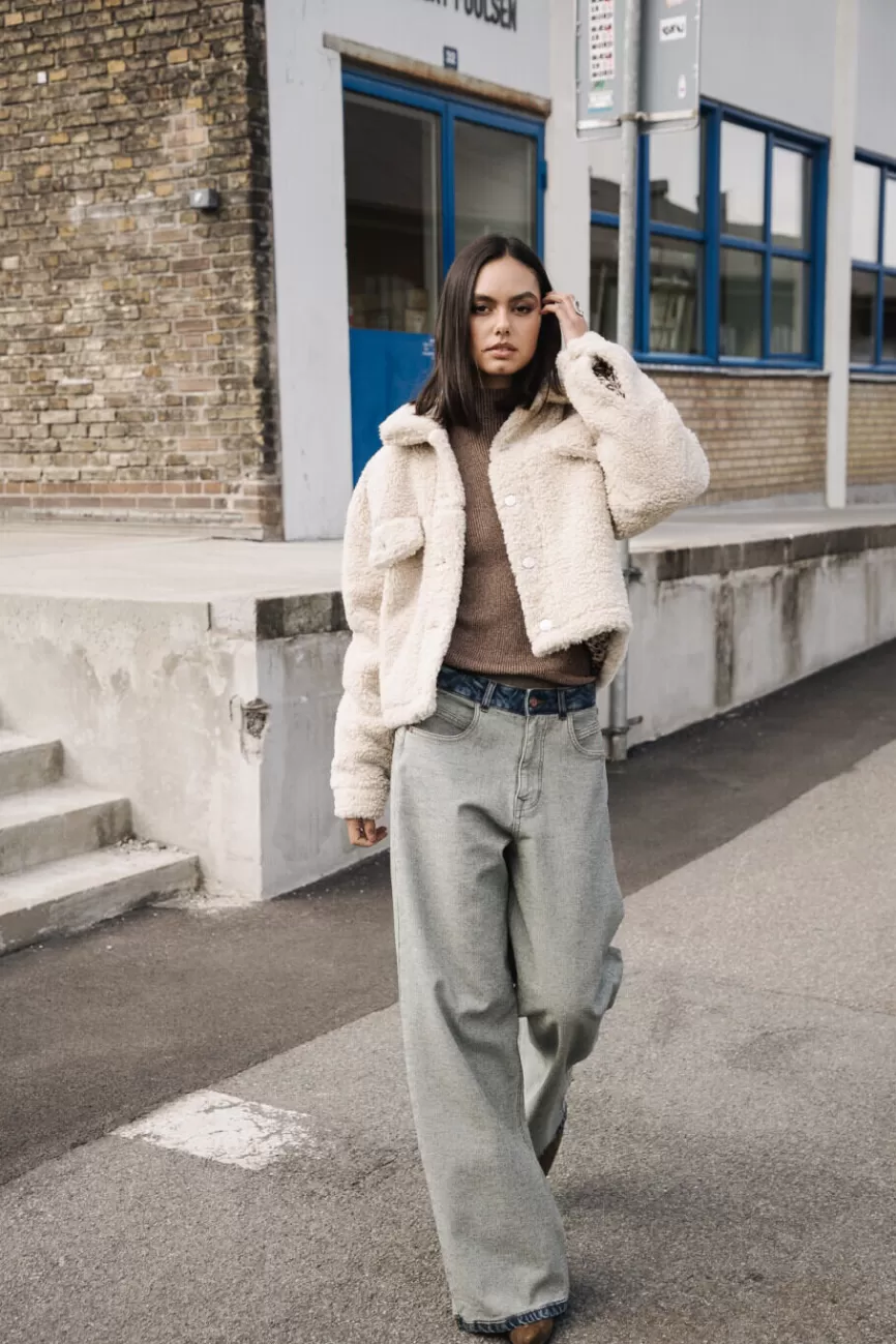 Élégante Veste Freeman T. Porter en Fourrure Merine - Style Hiver pour Femme