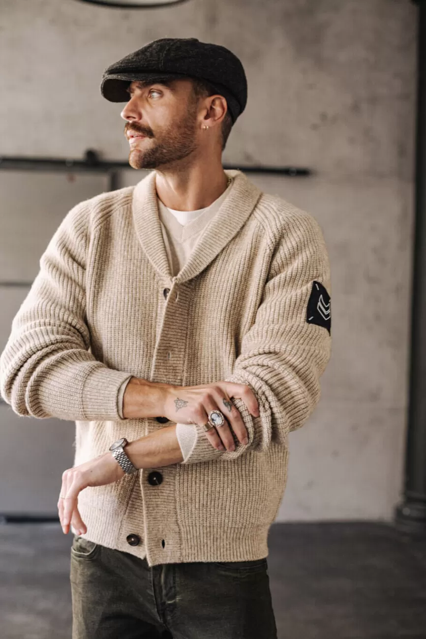 Collection Homme Élégance Urbaine - Freeman & Porter x Ralph Bellagio 

Édition Limitée Style Côtier - Ralph Bellagio pour Freeman T.Porter 

Vestiaire d'Exception : La Signature Freeman Porter chez Ralph Bellagio 

L'Essentiel Masculin - Collaboration Freeman.Porter x Maison Bellagio 

Capsule Monsieur - L'Alliance Freeman T.Porter & Ralph Bellagio