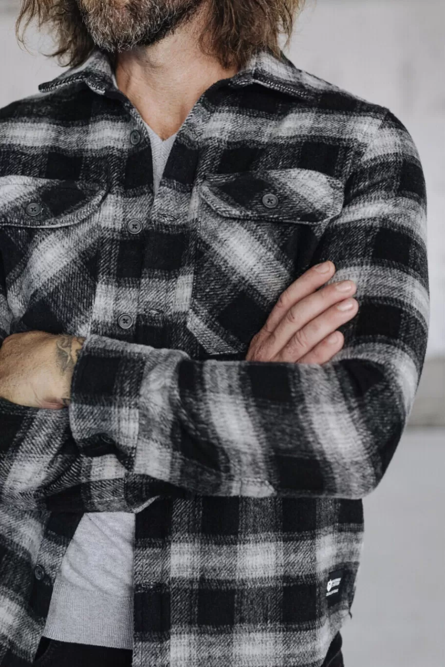 Veste Corbeau en Tweed Donegal – Manteau Freeman Porter pour Homme – Style Décontracté-Élégant avec Tissu en Laine Irlandaise Authentique – Tenue Hiver 2024