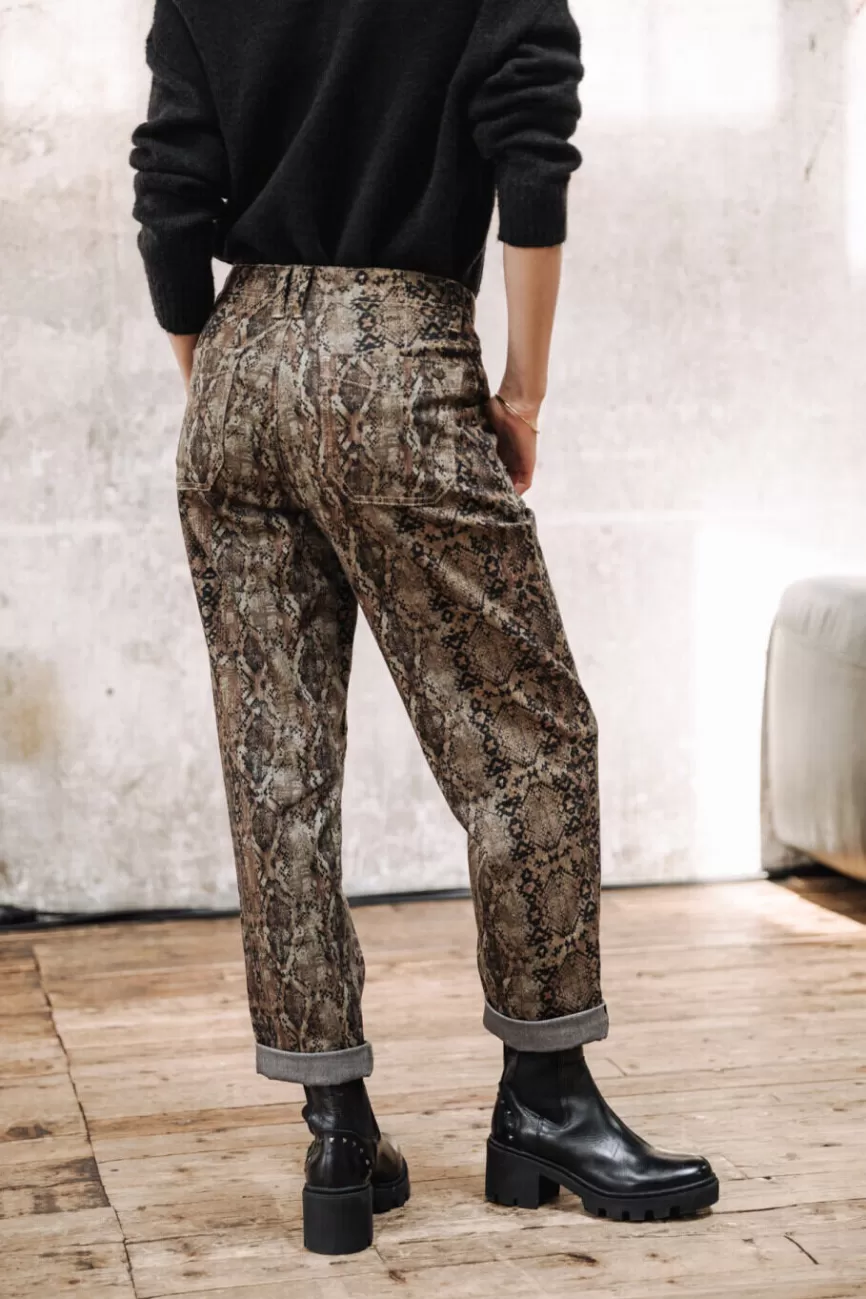 Élégance intemporelle - Sac à main femme Freeman T. Porter Ligne Sloane Mamba | Style urbain audacieux avec détails contemporains et finition cuir premium