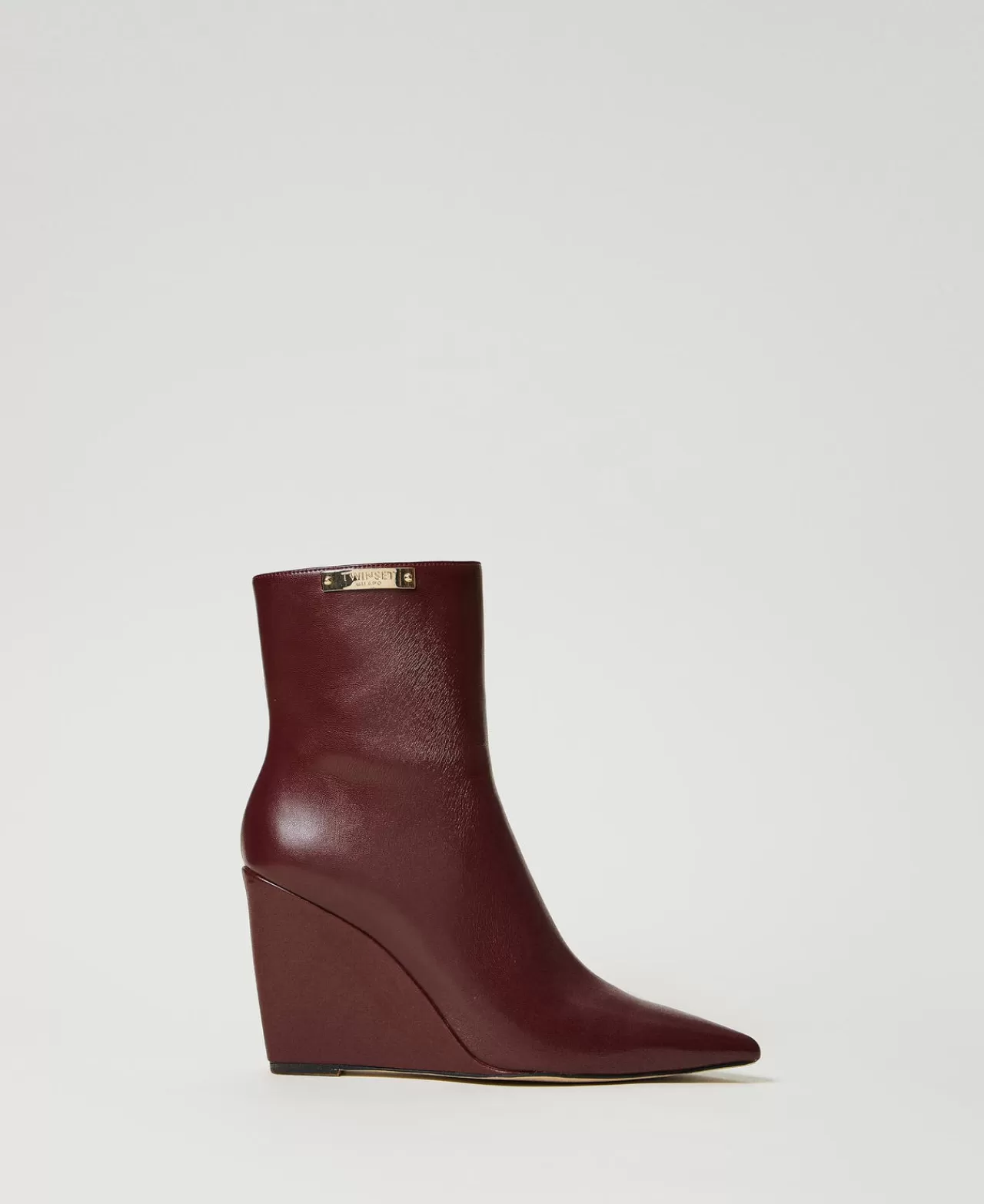 Bottines Milano TWINSET - Semelle compensée confort & plaque logo stylée pour un look automne-hiver sophistiqué