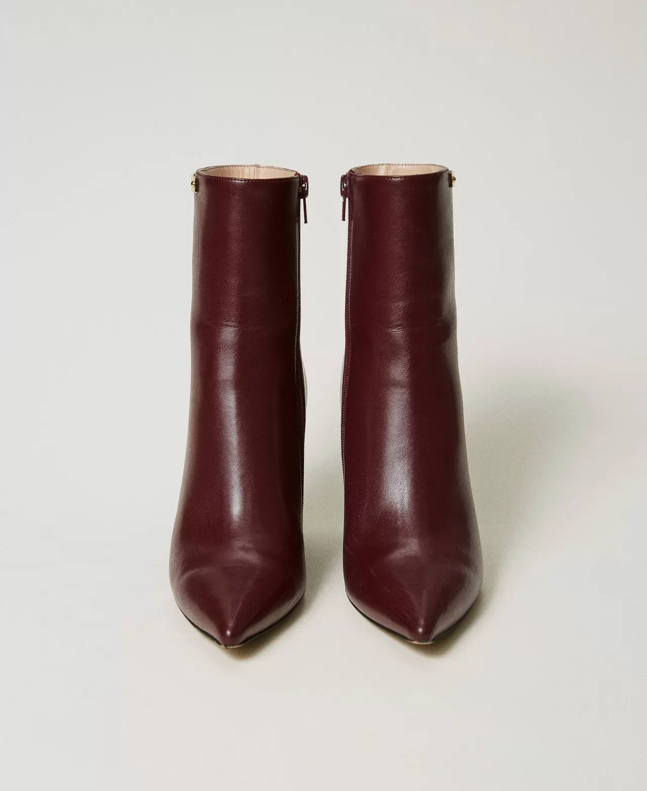 Bottines Milano TWINSET - Semelle compensée confort & plaque logo stylée pour un look automne-hiver sophistiqué