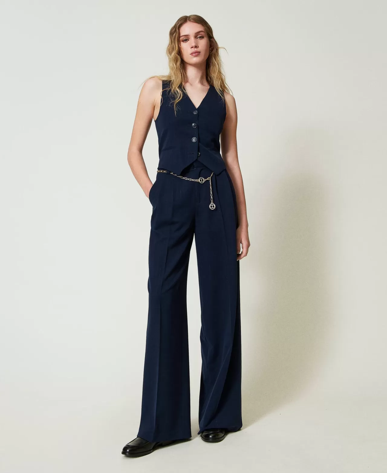 TWINSET Milano - Veste ajustée femme à rayures lumineuses Lurex, coupe structurée pour un style urbain raffiné