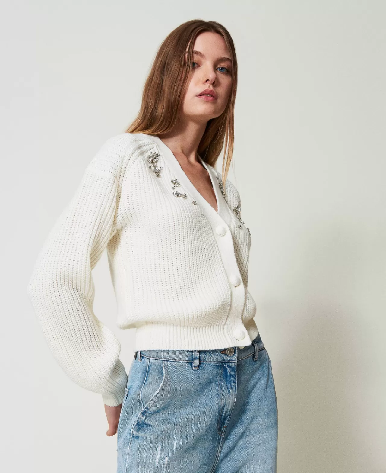 Cardigan TWINSET Milano - Broderie Main Artisanale au Style Élégant