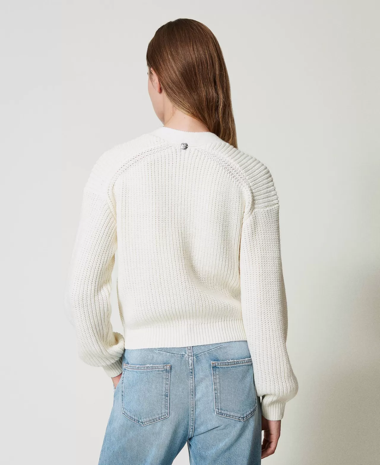 Cardigan TWINSET Milano - Broderie Main Artisanale au Style Élégant