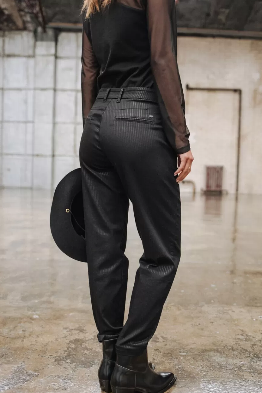 Élégance Intemporelle - Sac à Main Femme Freeman Porter - Collection Willow Sirius en Cuir Véritable